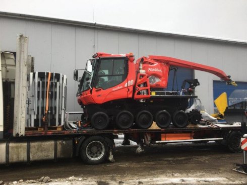 Szykowanie do wyladowania - PistenBully 400 W 4F