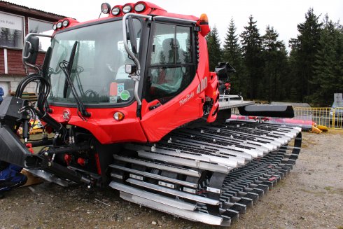 020 PistenBully 400