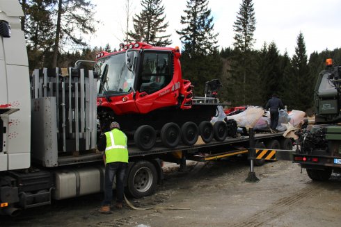 004 PistenBully 400