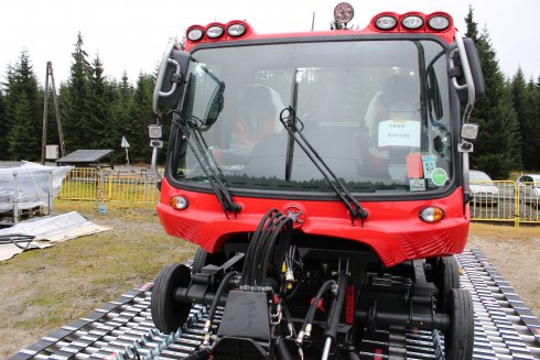 017 PistenBully 400