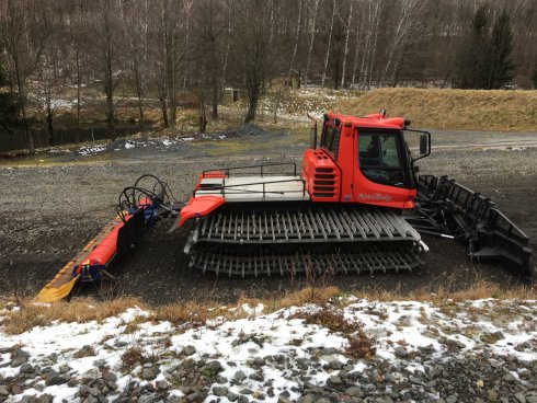 Maszyna Pisten Bully 300 gotowa do pracy