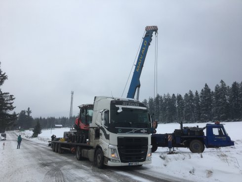 004 PistenBully 100 4F